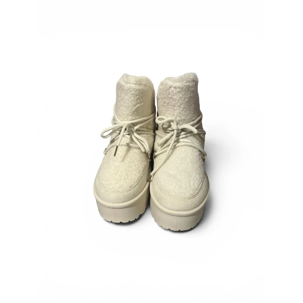 Olivia & Kate Platform Snow Boots Women Off White Faux Shearling 18STACEL Size 8